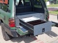Zabudowa wyprawowa sypialna Toyota Land Cruiser 100 ze stołem