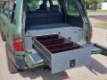 Zabudowa wyprawowa sypialna Toyota Land Cruiser 100 ze stołem